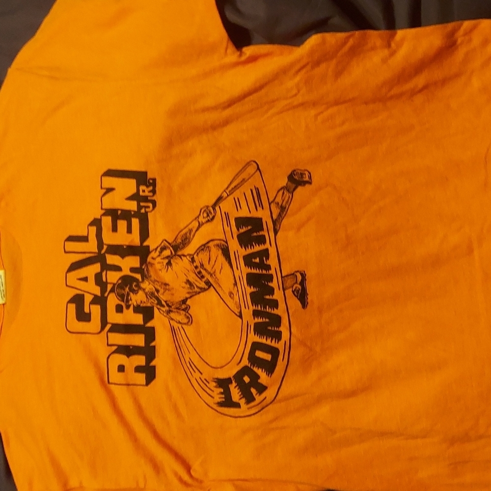 Single stich cal ripen Jr. Ironman graphic tee. Vintage mlb.